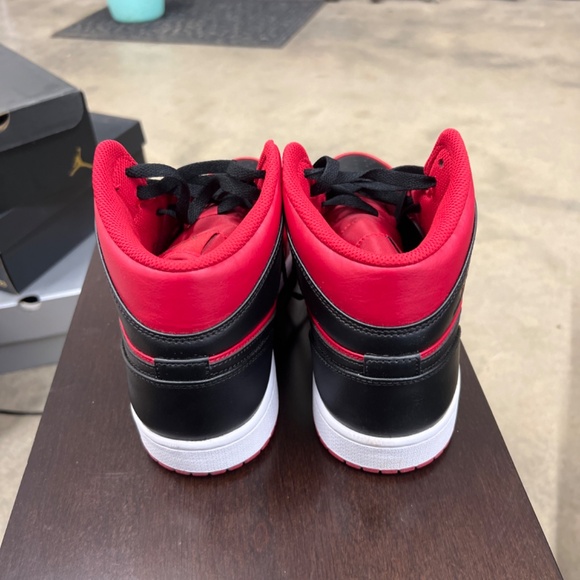 Air Jordan 1 Retro High OG White/University red-black 9.5 - Picture 3 of 5